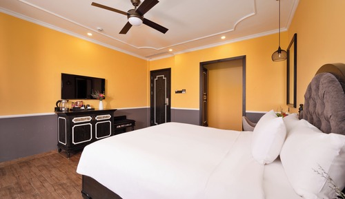 Deluxe Double Room, Balcony, Beachfront