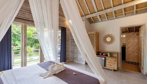 Standard Double Room, Garden View