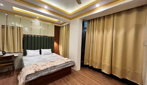 Standard Double Room, City View