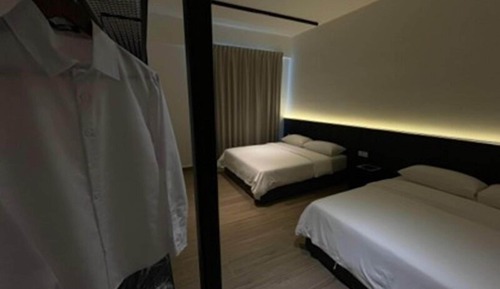 Deluxe Suite, 2 Bedrooms, Balcony, Sea View