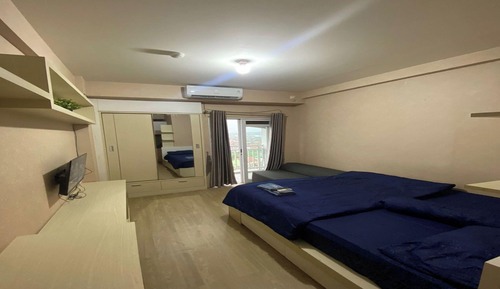 Double Room, 1 Queen Bed