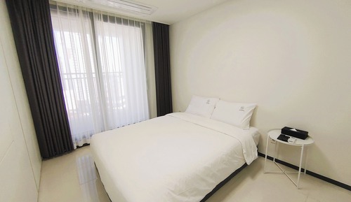 Standard Double Room, Balcony, City View