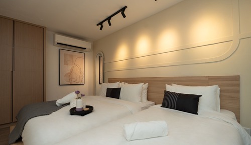 Duplex, City View