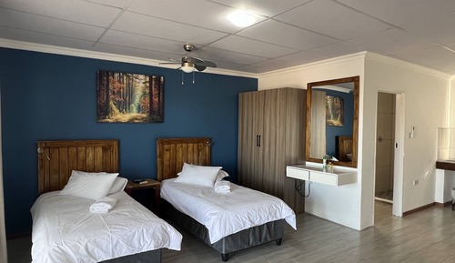 Business Twin Room
