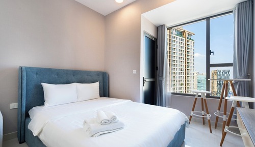 Family Studio, 1 Queen Bed with Sofa bed, City View