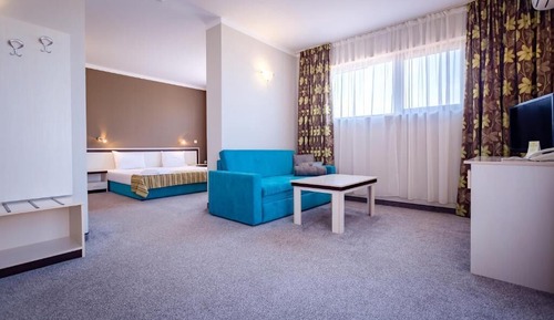 Family Suite, Balcony, Partial Sea View