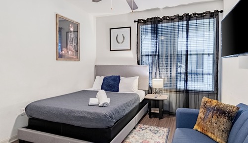 Premium Apartment