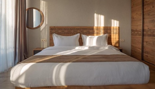 Double Room, Balcony