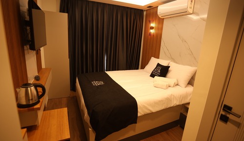 Basic Double Room