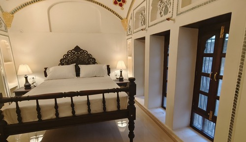 Royal Suite, City View