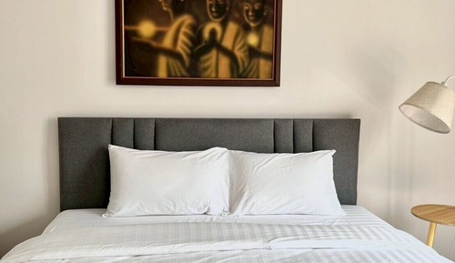 4 Bedrooms Exclusive Apartment (Unit 302)