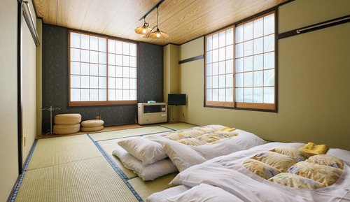 Japanese-style Room for 1-4 Guests with Shower, Shared Bath and Toilet [Non-smoking]