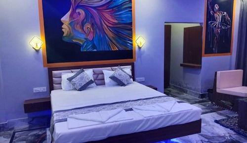 Deluxe Double Room, Balcony, Garden View