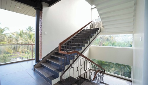 Basic Double Room, Balcony, Garden View