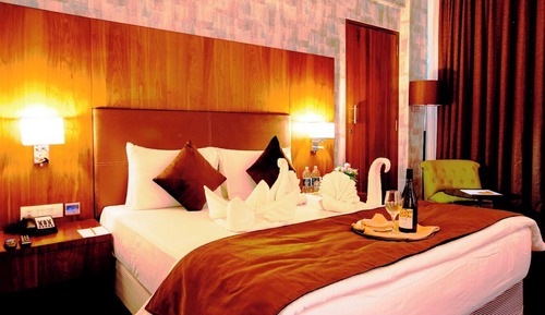 Deluxe Double Room, City View