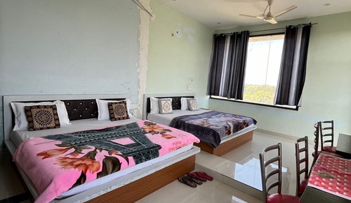 Family Suite, Balcony, Mountain View