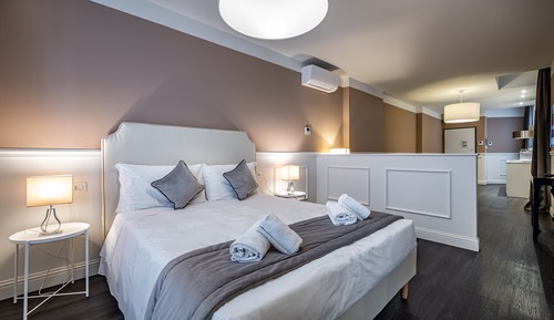 Superior Apartment