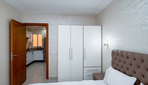 Deluxe Apartment