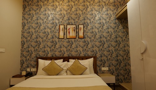Deluxe Room with Balcony