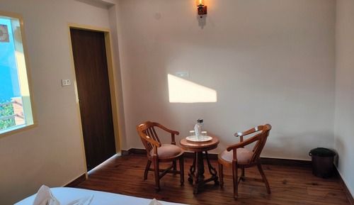 Deluxe Double Room, Balcony, Valley View