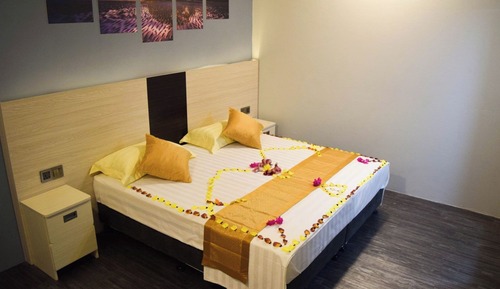 Twin Room, Garden View