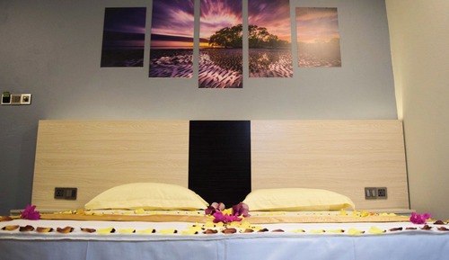 Deluxe Double or Twin Room, Street View