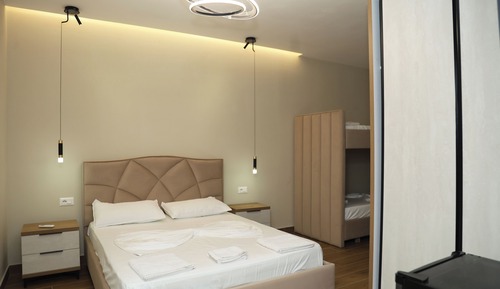 Deluxe Quadruple Room