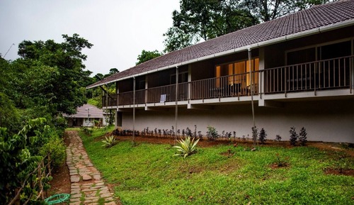 Basic Double Room, Balcony, Garden View