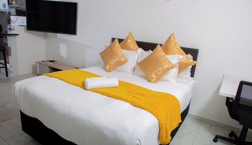 Deluxe Double Room, Garden View