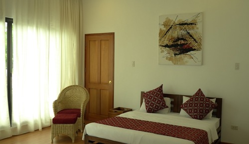 Family Room, 1 King Bed