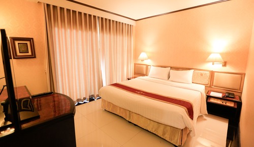 Junior Double or Twin Room