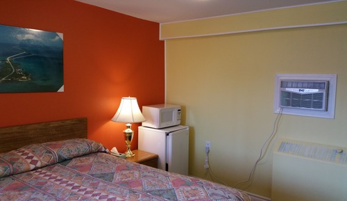 Classic Room, 1 Queen Bed