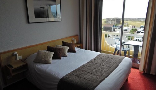 Comfort Double or Twin Room, 1 Bedroom, Private Bathroom, Ocean View