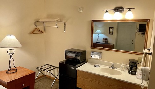 Comfort Motel Room (No Pets)