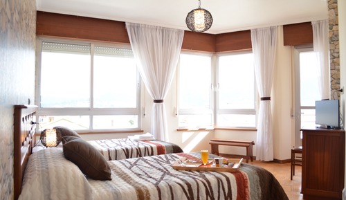 Twin Room (102,201,203)