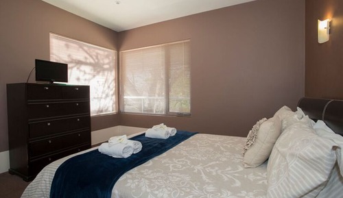 Deluxe Apartment, 2 Bedrooms (Apartment 4)