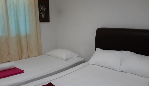 Basic Triple Room, 1 Bedroom