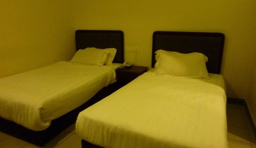 Standard Double Room, 2 Twin Beds