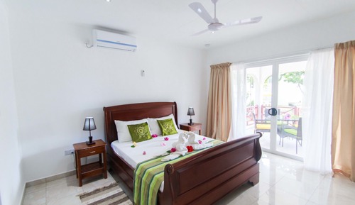 Superior Room, 1 Bedroom, Garden View, Garden Area