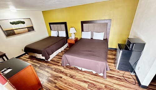 Standard Room, 2 Queen Beds, Non Smoking