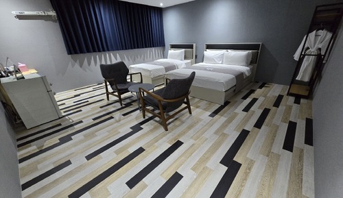 Deluxe Twin Room, City View, Late Check-out