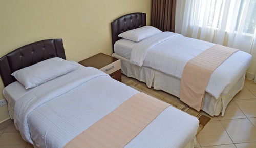 City Apartment, 2 Bedrooms, Balcony