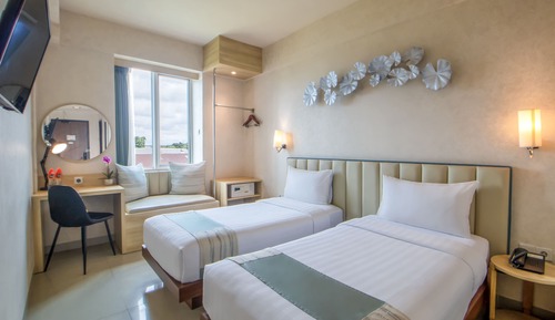 Standard Twin Room
