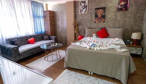 Deluxe Double Room, Bathtub