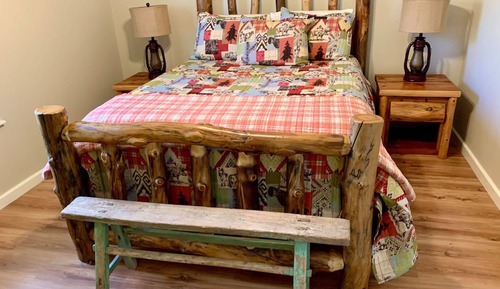 Family Cabin, 2 Bedrooms, Kitchen, River View