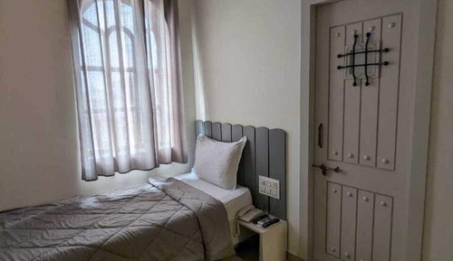 Basic Double or Twin Room