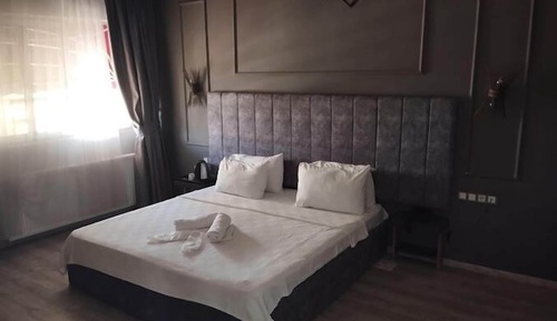 Standard Double Room, City View