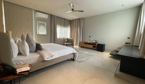 Signature Villa