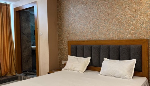 Luxury Room