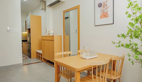 Superior Studio, 1 Queen Bed, Balcony, City View